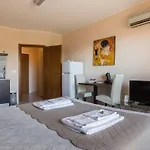 アパートホテル Residenze Su Planu