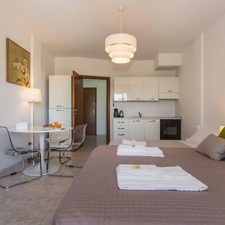 شقة فندقية Residenze Su Planu كالياري