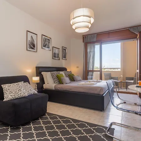 شقة فندقية Residenze Su Planu كالياري