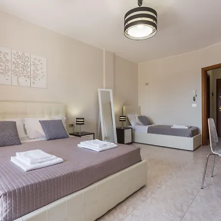 شقة فندقية Residenze Su Planu كالياري