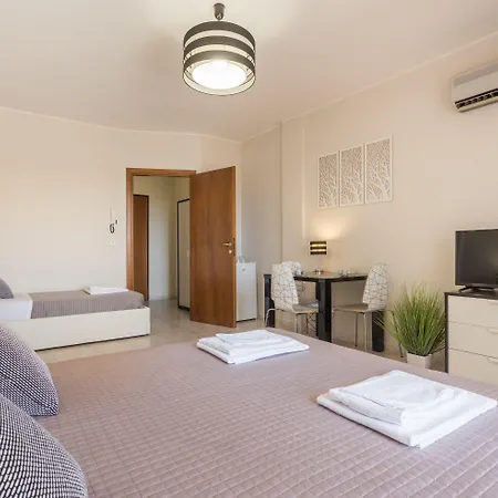 شقة فندقية Residenze Su Planu