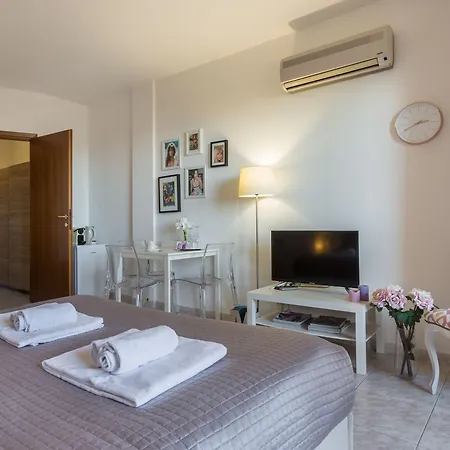 شقة فندقية Residenze Su Planu كالياري