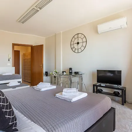 شقة فندقية Residenze Su Planu كالياري