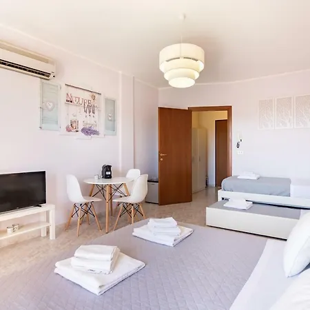 Residenze Su Planu アパートホテル カリアリ